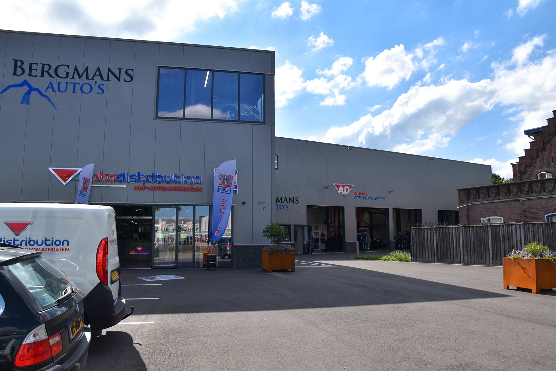 Nieuwbouw bedrijfspand Best